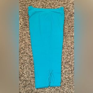 Fashion Bug Aqua Capris